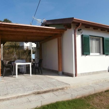 Bilo Francesca E Massimo Apartment Кастелнуово Магра Екстериор снимка