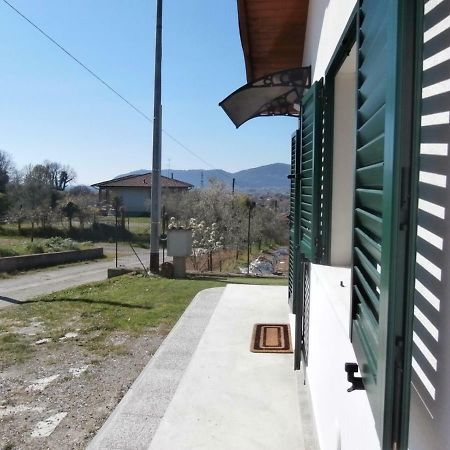 Bilo Francesca E Massimo Apartment Кастелнуово Магра Екстериор снимка