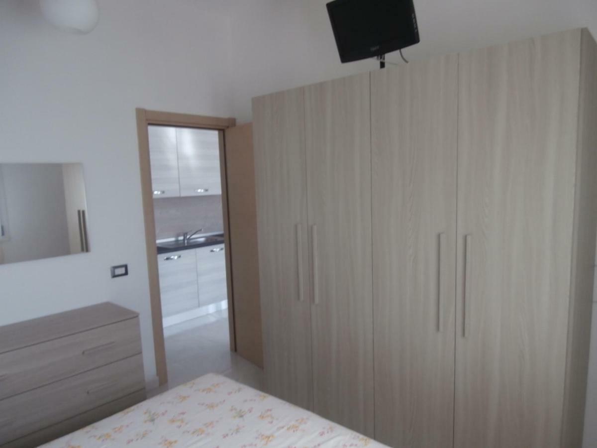 Bilo Francesca E Massimo Apartment Кастелнуово Магра Екстериор снимка
